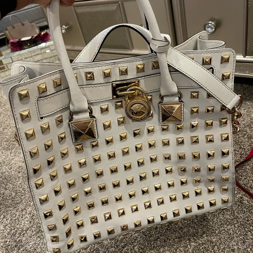White and Gold Michael Kors purse
